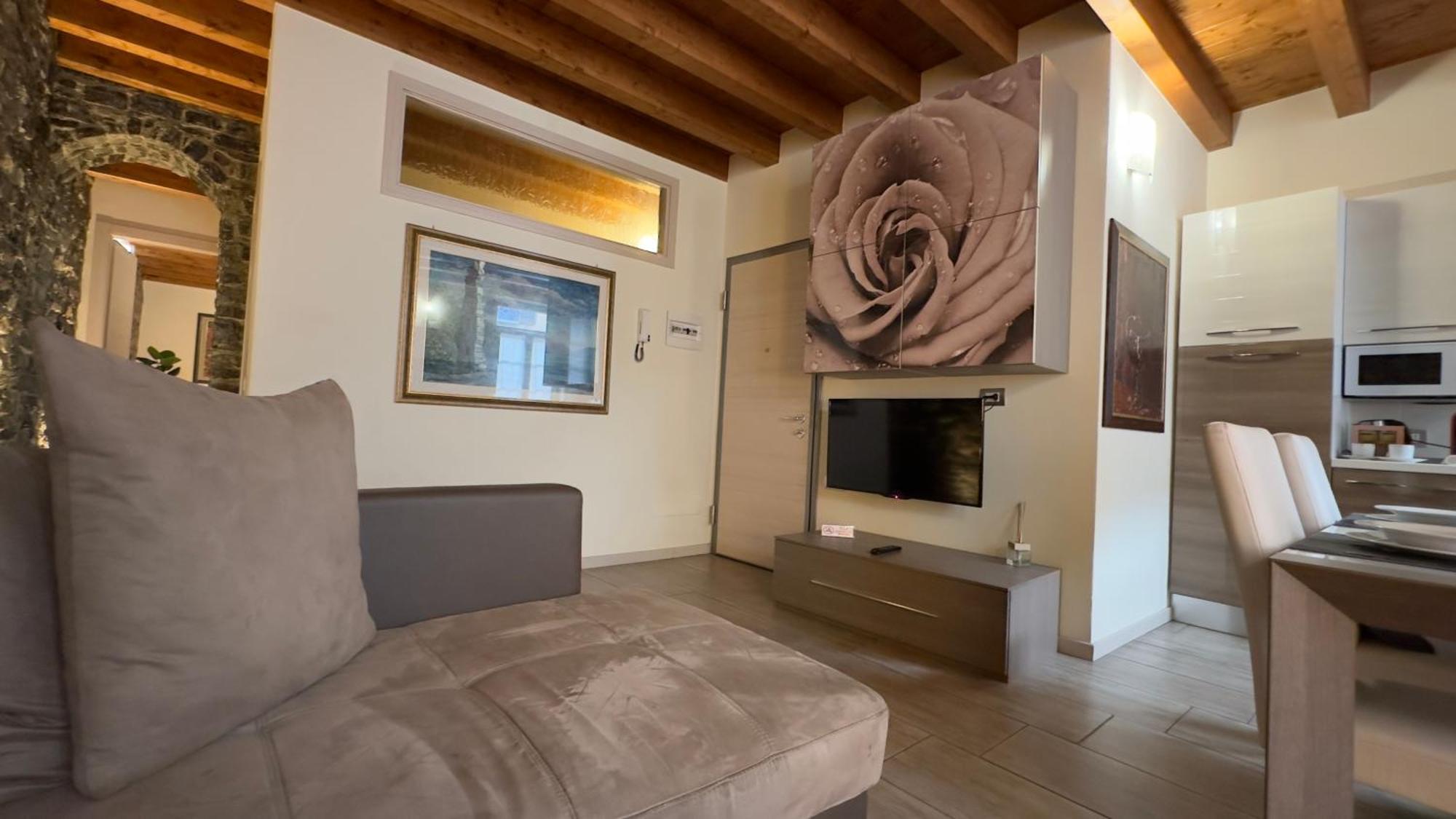 Appartement Medioevo I - A Due Passi Dal Duomo Como